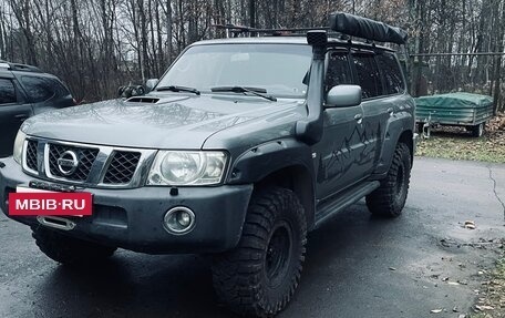 Nissan Patrol, 2006 год, 2 300 000 рублей, 2 фотография