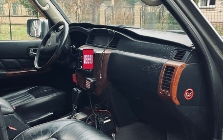 Nissan Patrol, 2006 год, 2 300 000 рублей, 11 фотография