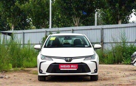 Toyota Corolla, 2024 год, 2 350 000 рублей, 2 фотография