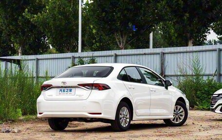 Toyota Corolla, 2024 год, 2 350 000 рублей, 4 фотография