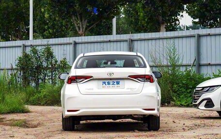 Toyota Corolla, 2024 год, 2 350 000 рублей, 5 фотография