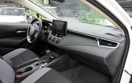 Toyota Corolla, 2024 год, 2 350 000 рублей, 8 фотография