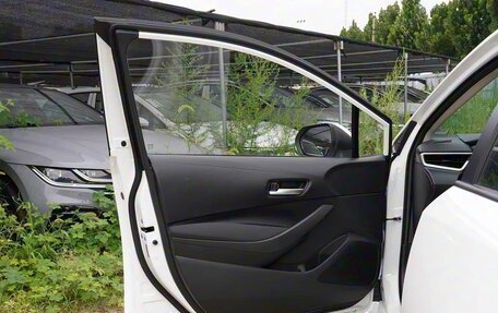 Toyota Corolla, 2024 год, 2 350 000 рублей, 26 фотография