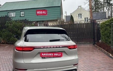 Porsche Cayenne III, 2021 год, 7 700 000 рублей, 4 фотография