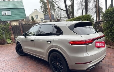 Porsche Cayenne III, 2021 год, 7 700 000 рублей, 3 фотография