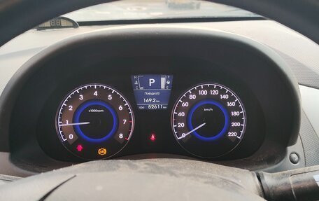 Hyundai Solaris II рестайлинг, 2013 год, 700 000 рублей, 8 фотография