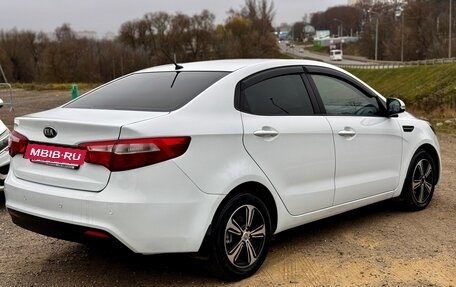 KIA Rio III рестайлинг, 2013 год, 900 000 рублей, 10 фотография