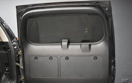 Toyota Land Cruiser Prado 150 рестайлинг 2, 2019 год, 4 350 000 рублей, 10 фотография