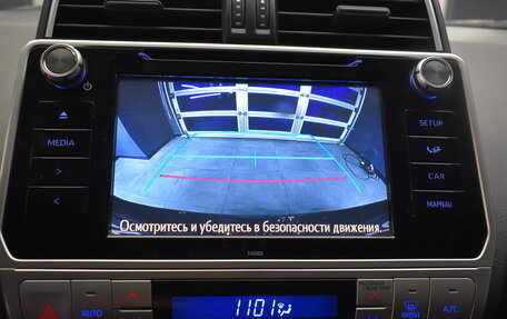 Toyota Land Cruiser Prado 150 рестайлинг 2, 2019 год, 4 350 000 рублей, 22 фотография