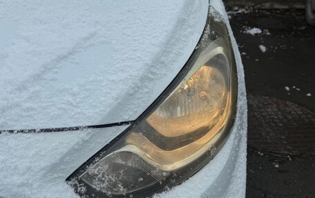 Hyundai Solaris II рестайлинг, 2011 год, 815 000 рублей, 5 фотография