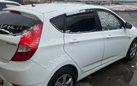 Hyundai Solaris II рестайлинг, 2011 год, 815 000 рублей, 9 фотография