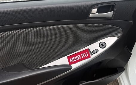 Hyundai Solaris II рестайлинг, 2011 год, 815 000 рублей, 17 фотография