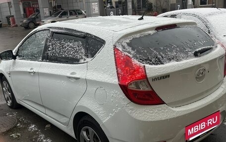 Hyundai Solaris II рестайлинг, 2011 год, 815 000 рублей, 8 фотография