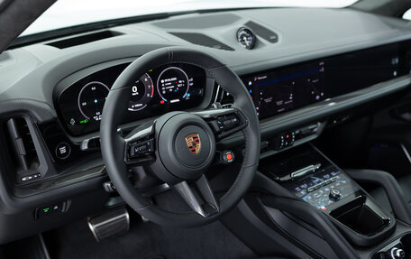 Porsche Cayenne III, 2025 год, 33 190 000 рублей, 9 фотография