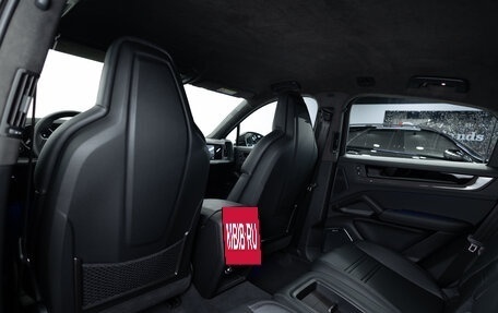 Porsche Cayenne III, 2025 год, 33 190 000 рублей, 28 фотография