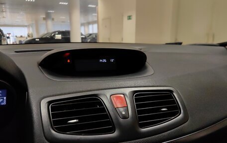 Renault Megane III, 2011 год, 619 000 рублей, 14 фотография