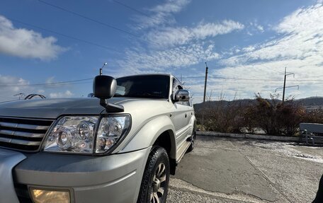 Toyota Land Cruiser Prado 90 рестайлинг, 2000 год, 1 300 000 рублей, 9 фотография