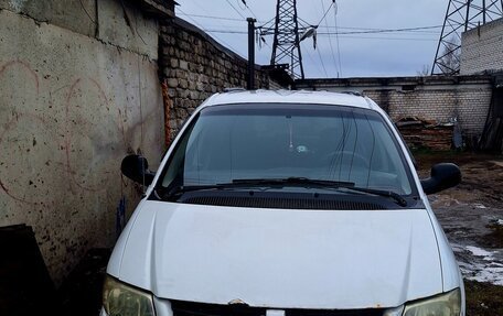 Dodge Caravan IV, 2004 год, 379 899 рублей, 2 фотография