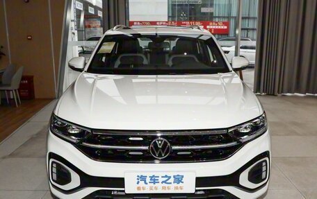 Volkswagen T-Roc I, 2025 год, 3 250 000 рублей, 5 фотография