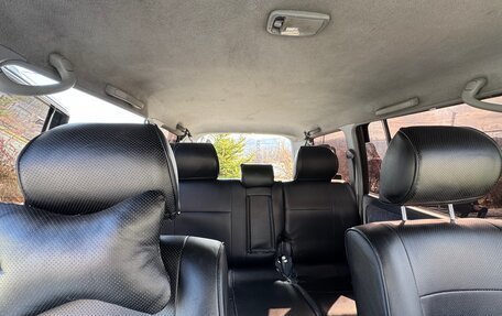 Toyota Land Cruiser Prado 90 рестайлинг, 2000 год, 1 300 000 рублей, 20 фотография