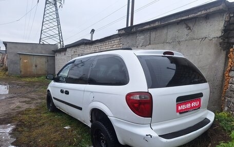 Dodge Caravan IV, 2004 год, 379 899 рублей, 3 фотография