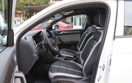 Volkswagen T-Roc I, 2025 год, 3 250 000 рублей, 11 фотография