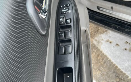 Subaru Forester, 2006 год, 950 000 рублей, 12 фотография