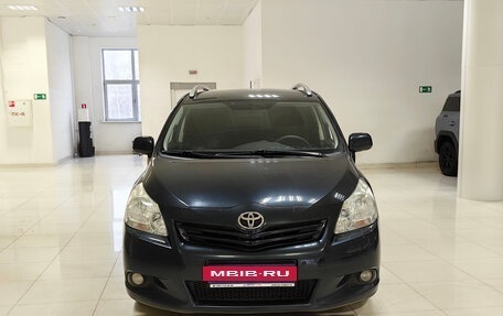 Toyota Verso I, 2012 год, 1 099 000 рублей, 3 фотография