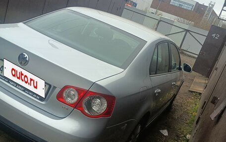 Volkswagen Jetta VI, 2006 год, 800 000 рублей, 8 фотография