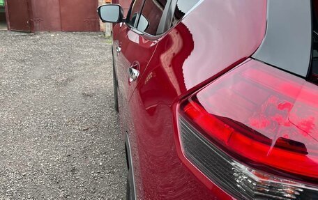 Nissan Rogue II, 2020 год, 2 200 000 рублей, 24 фотография