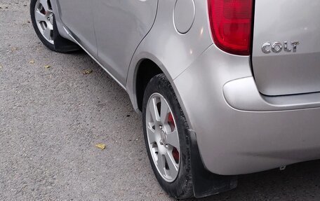 Mitsubishi Colt VI рестайлинг, 2003 год, 370 000 рублей, 5 фотография