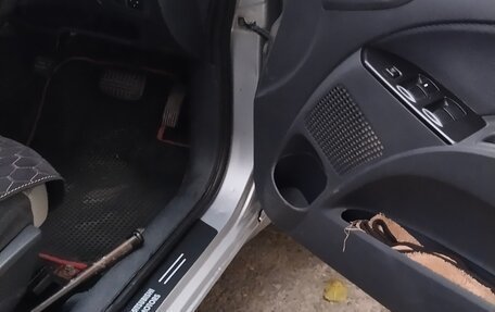 Mitsubishi Colt VI рестайлинг, 2003 год, 370 000 рублей, 10 фотография