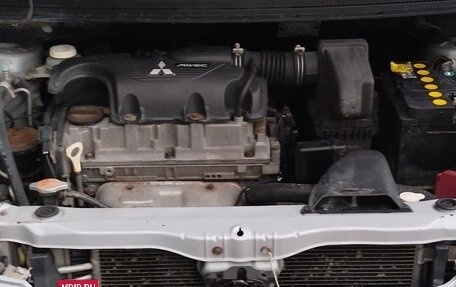 Mitsubishi Colt VI рестайлинг, 2003 год, 370 000 рублей, 13 фотография