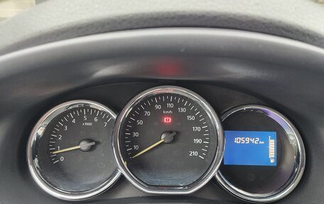 Renault Sandero II рестайлинг, 2015 год, 830 000 рублей, 8 фотография