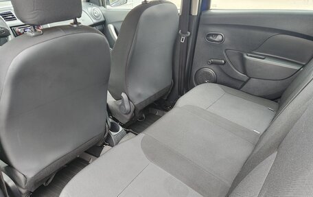 Renault Sandero II рестайлинг, 2015 год, 830 000 рублей, 14 фотография