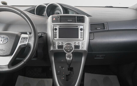 Toyota Verso I, 2012 год, 1 229 000 рублей, 19 фотография