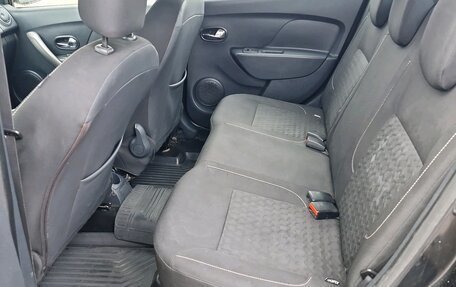 Renault Logan II, 2014 год, 590 000 рублей, 7 фотография