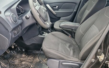 Renault Logan II, 2014 год, 590 000 рублей, 6 фотография