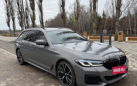 BMW 5 серия, 2020 год, 6 000 000 рублей, 2 фотография