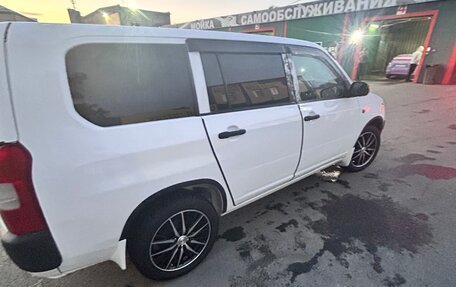 Toyota Probox I, 2006 год, 550 000 рублей, 11 фотография
