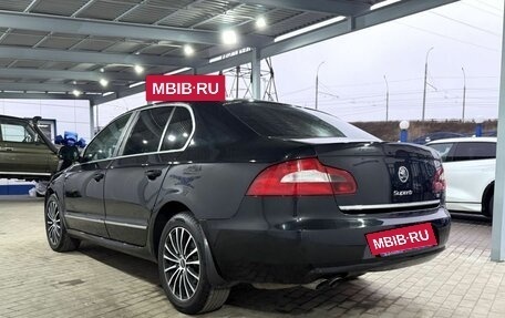 Skoda Superb III рестайлинг, 2012 год, 999 000 рублей, 2 фотография