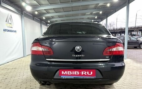 Skoda Superb III рестайлинг, 2012 год, 999 000 рублей, 3 фотография
