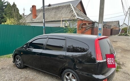 Honda Stream I рестайлинг, 2002 год, 330 000 рублей, 4 фотография