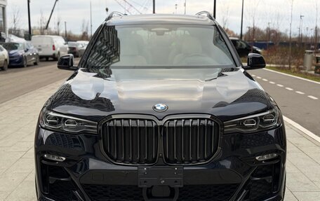 BMW X7, 2021 год, 8 100 000 рублей, 8 фотография