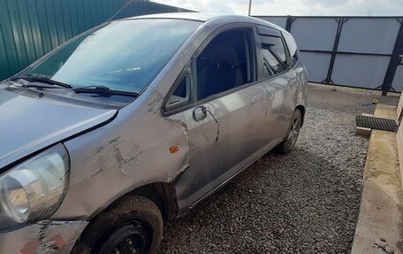 Honda Fit III, 2005 год, 200 000 рублей, 3 фотография