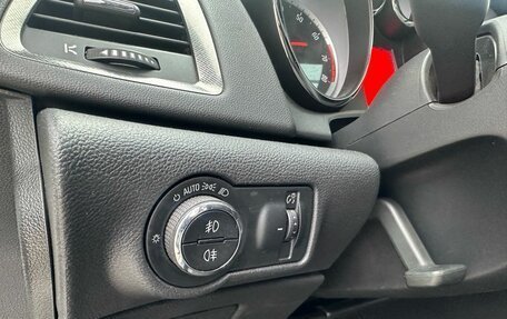 Opel Astra J, 2011 год, 669 000 рублей, 12 фотография