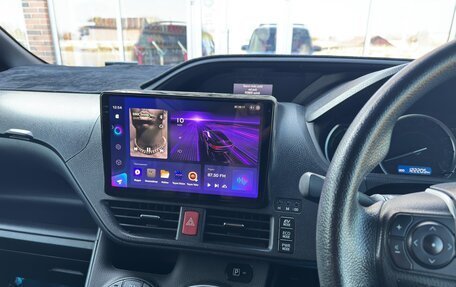 Toyota Noah III, 2016 год, 1 999 999 рублей, 8 фотография