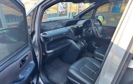 Toyota Noah III, 2016 год, 1 999 999 рублей, 10 фотография