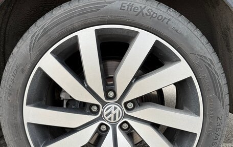 Volkswagen Passat B8 рестайлинг, 2018 год, 2 350 000 рублей, 4 фотография