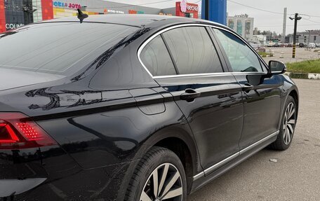 Volkswagen Passat B8 рестайлинг, 2018 год, 2 350 000 рублей, 10 фотография